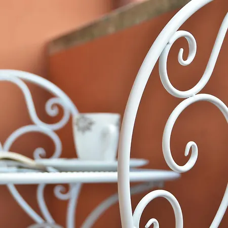 Bed In Bo Porta San Mamolo ボローニャ