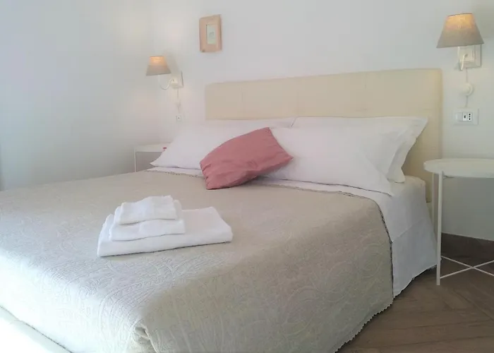 Pensjonat Bed In Bo Porta San Mamolo Bolonia
